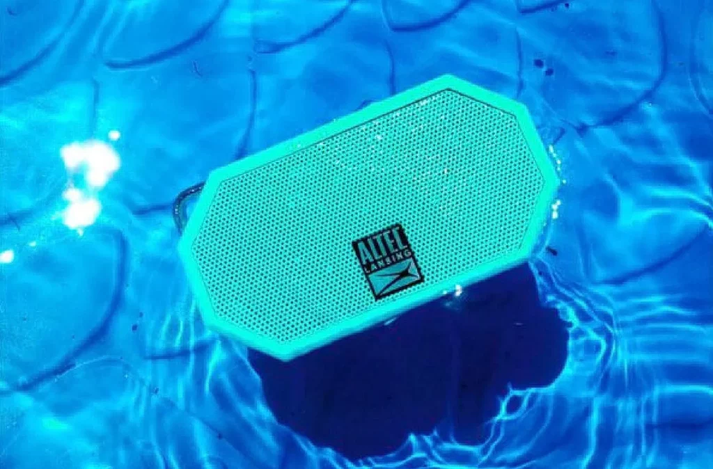 How to Connect to Altec Lansing Speaker? 